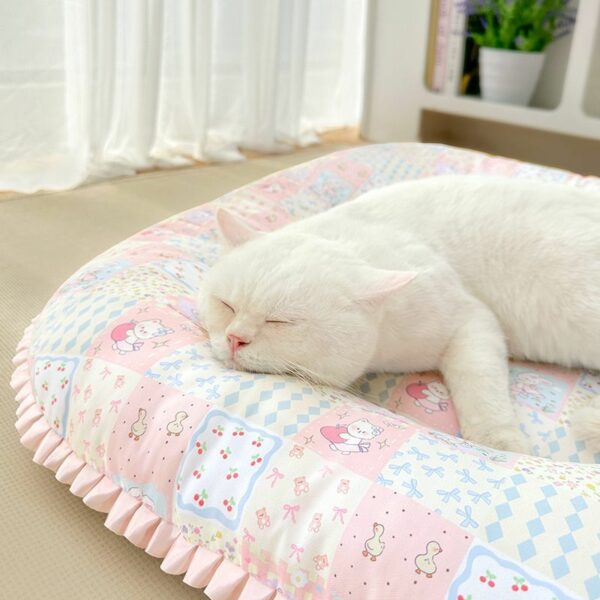 All-Season Pet Mat - Multi-Purpose Dog & Cat Bed - Image 4